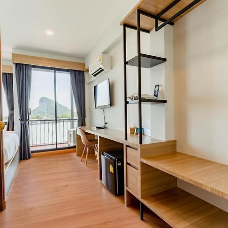Hotel The Blue C Donsak Surat Thani Exterior foto